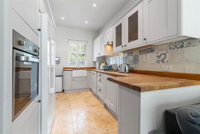 3 Bedroom Detached House For Sale In Bourne Vale, Walsall, WS9