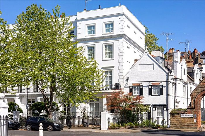 5 Bedroom Terraced House To Rent In Walton Place, London, SW3