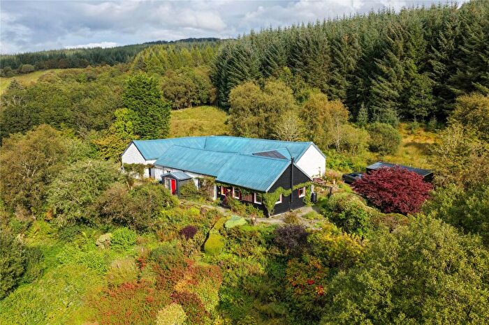 3 Bedroom Detached House For Sale In Strone Farm, Strathlachlan, Cairndow, Argyll And Bute, PA27