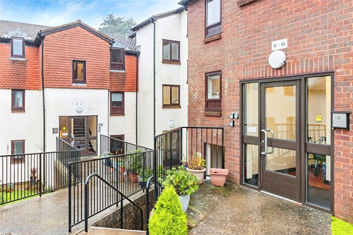 1 Bedroom Flat For Sale In Pebble Court, Paignton, Devon, TQ4