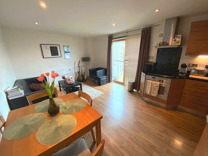 1 Bedroom Apartment To Rent In Mackenzie House Leeds Dock City Centre, LS10