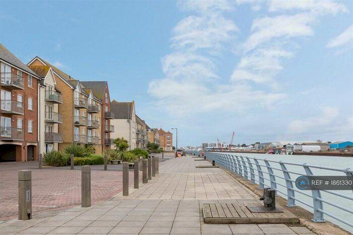 1 Bedroom Flat To Rent In Dunwich, Shoreham-By-Sea, BN43