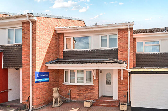3 Bedroom Terraced House For Sale In Victoria Court, Chester, Cheshire, CH2