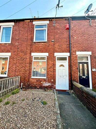 2 Bedroom Terraced House To Rent In Queen Street, Castleford, WF10