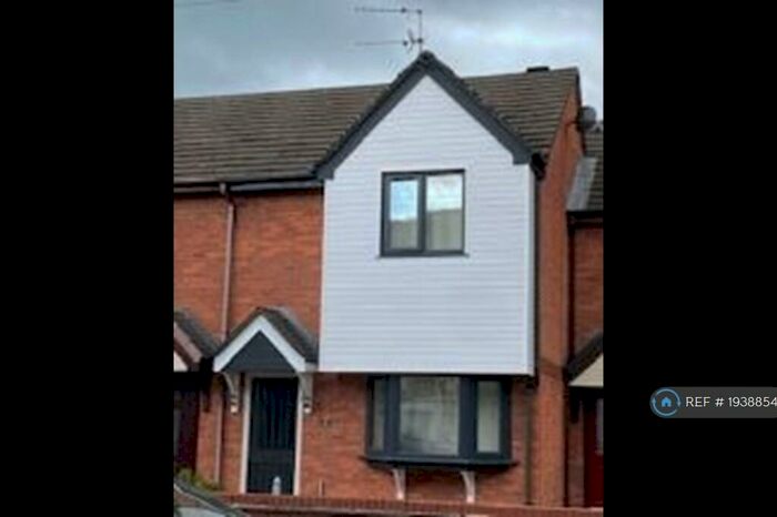 2 Bedroom Terraced House To Rent In Trafalgar Road, Sale, M33