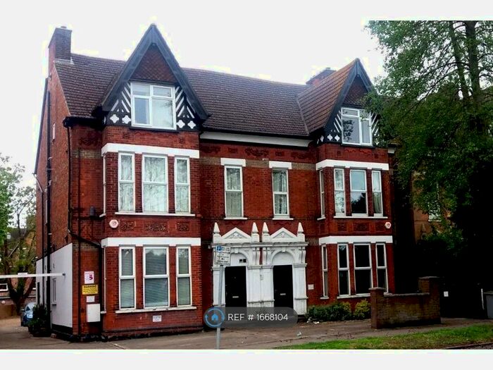 1 Bedroom Flat To Rent In Clapham Road, Bedford, MK41