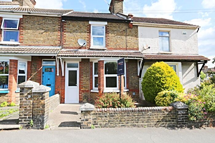 2 Bedroom Terraced House For Sale In School Road, Faversham, ME13
