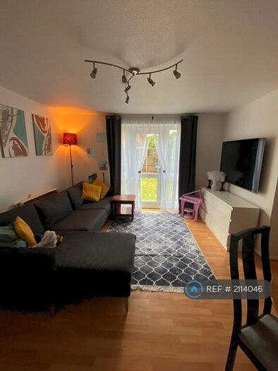 2 Bedroom Flat To Rent In John Maurice Close, London, SE17