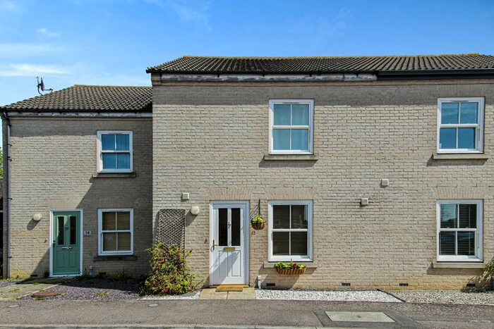 3 Bedroom Terraced House For Sale In Sennitt Way, Stretham, Ely, Cambridgeshire, CB6