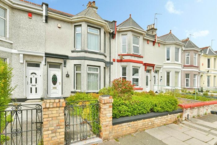3 Bedroom Terraced House For Sale In St. Levan Road, Plymouth, PL2