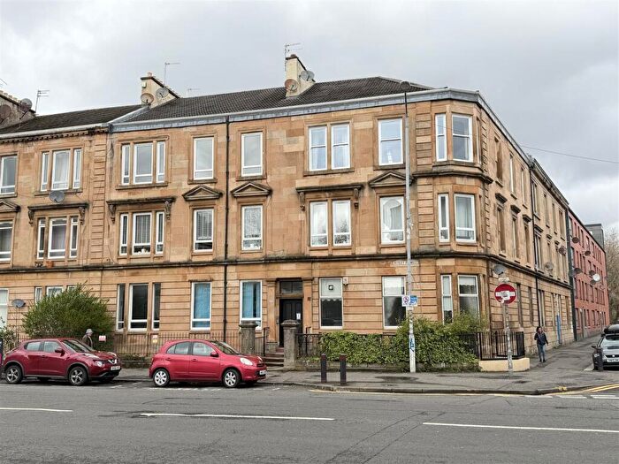 3 Bedroom Flat For Sale In Paisley Road West, Glasgow, G51