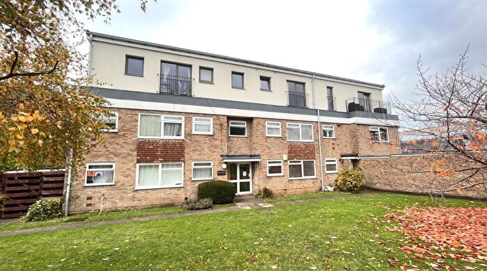2 Bedroom Apartment To Rent In St. James Road, Sutton, SM1