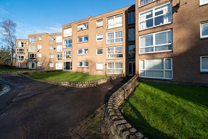 2 Bedroom Flat For Sale In Ivanhoe Road, Greenfaulds, G67