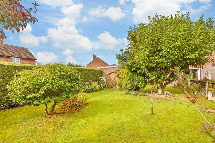 3 Bedroom Semi-detached House For Sale In Shrubcote, Tenterden, Kent, TN30