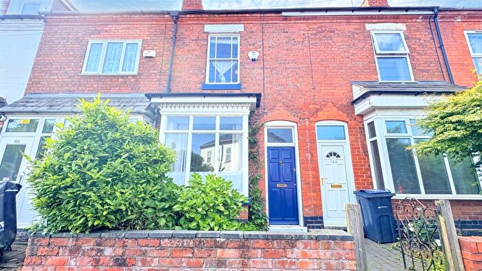 2 Bedroom Terraced House For Sale In Institute Road, Kings Heath, B14