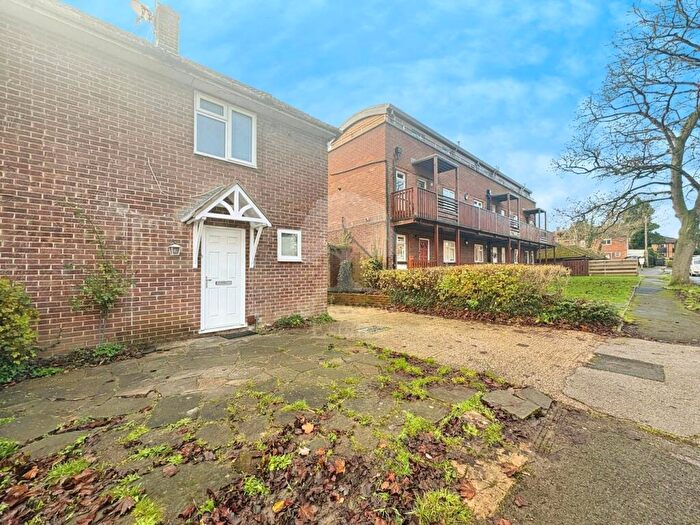 2 Bedroom Semi-Detached House To Rent In Courtlands, Maidenhead, SL6