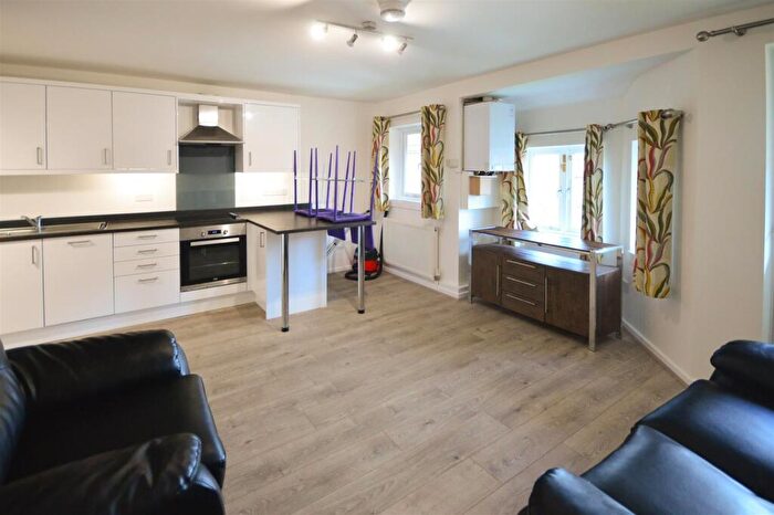 2 Bedroom Flat To Rent In Room, Flat, The Forum, Tiverton Way, CB1