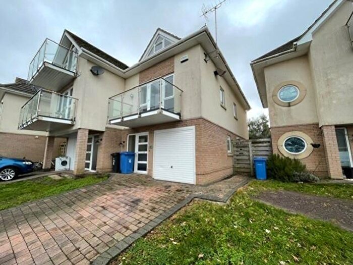 4 Bedroom Semi-Detached House To Rent In The Yachtsman Lake Road, Poole, Dorset, BH15