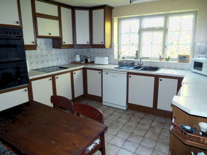 4 Bedroom Detached House For Sale In Southgate Road, Southgate, Swansea, SA3