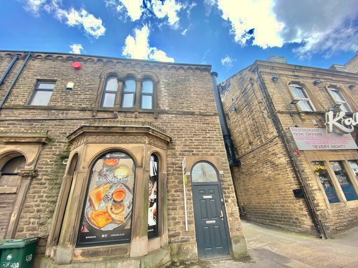 3 Bedroom Apartment To Rent In Trinity Street, Huddersfield, HD1