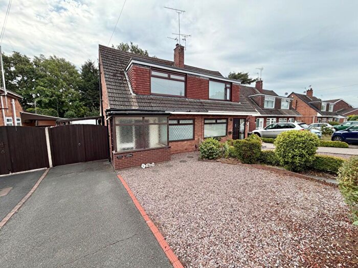 3 Bedroom Semi-Detached House For Sale In Ascot Drive, Great Sutton, CH66