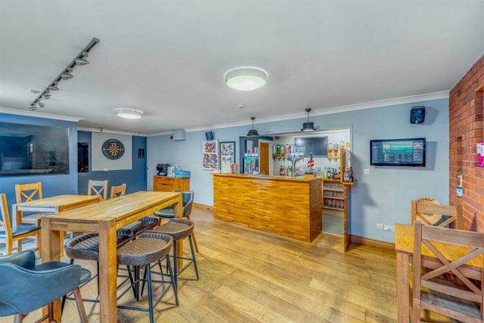 17 Bedroom Commercial Property For Sale In London Road, Boston, PE21