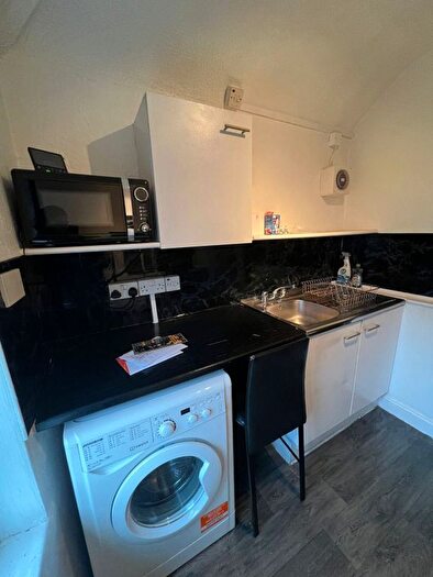 1 Bedroom Flat To Rent In Dagenham, RM10