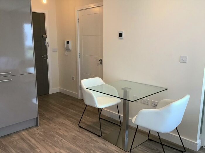 Apartment To Rent In Ocean Drive, Gillingham, ME7