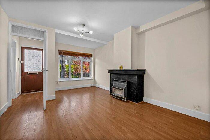 1 Bedroom Flat For Sale In Watkins House, Manchester Road, E14
