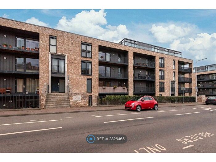 2 Bedroom Flat To Rent In Brunswick Road, Edinburgh, EH7