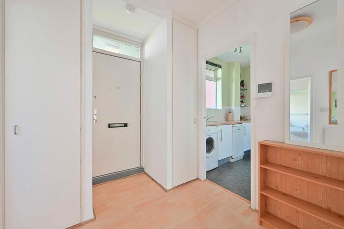 1 Bedroom Flat To Rent In Calshot Street, King's Cross, London, N1