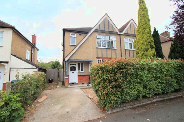 3 Bedroom Semi-Detached House To Rent In Cambridge Road, North Harrow, Harrow, HA2