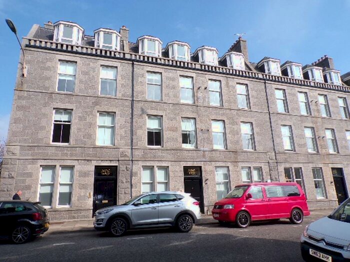 2 Bedroom Flat To Rent In Union Grove (), Third Floor, AB10