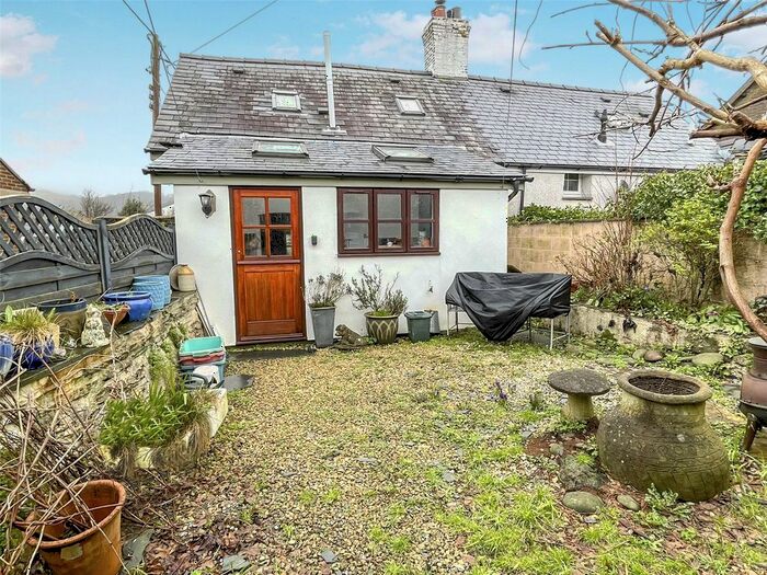 1 Bedroom Semi-Detached House For Sale In Bodlondeb Lane, Machynlleth, Powys, SY20