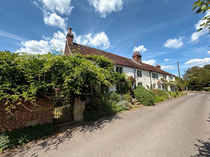 4 Bedroom Semi-Detached House For Sale In Coneyhurst Lane, Ewhurst, GU6