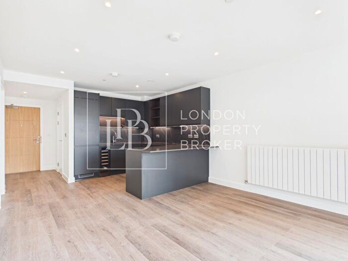 1 Bedroom Apartment To Rent In Barber House, Kidbrooke Village, SE3