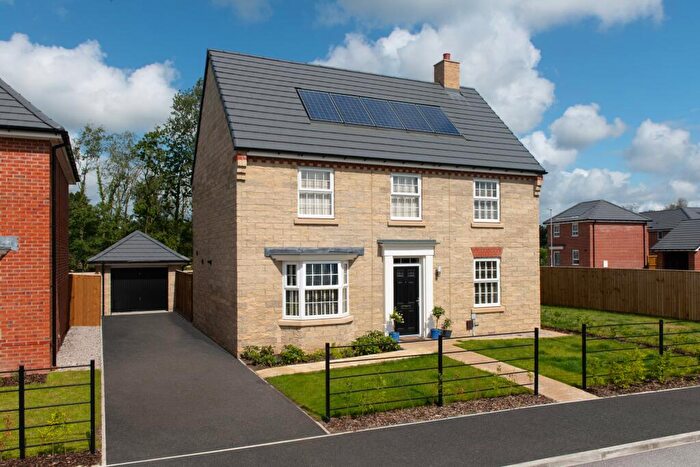 4 Bedroom Detached House For Sale In Longmeanygate Road, Midge Hall, Leyland, PR26