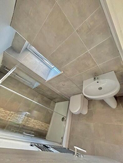 1 Bedroom Apartment To Rent In Richmond Road, Cardiff(City), CF24