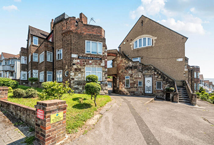 2 Bedroom Apartment For Sale In Wakemans Hill Avenue, London, NW9