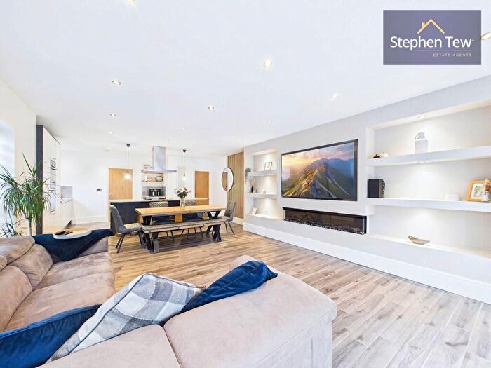 3 Bedroom Semi Detached House For Sale In Preston Old Road, Blackpool, FY3