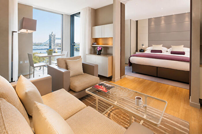 1 Bedroom Apartment To Rent In Lower Thames Street, London, EC3R