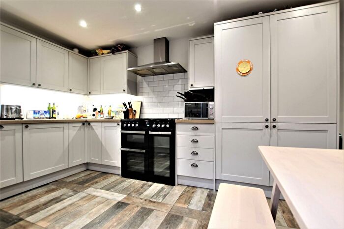 5 Bedroom Property To Rent In Brunswick Road, Gloucester, GL1