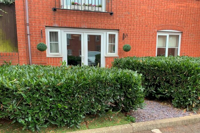 1 Bedroom Flat To Rent In Nuneaton Road, Bedworth, Warwickshire, CV12