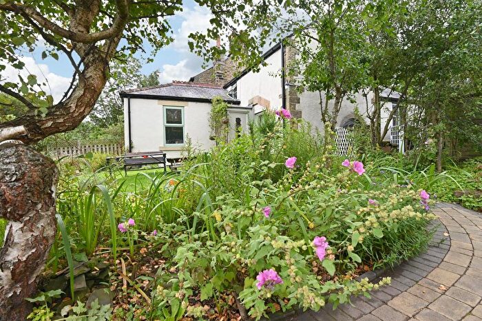 3 Bedroom Cottage For Sale In Hope Road, Edale, Hope Valley, S33