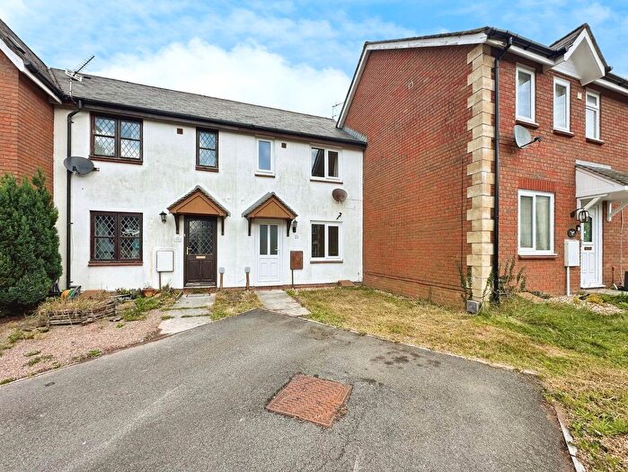2 Bedroom Terraced House For Sale In Trem-Y-Dyffryn, Bridgend, CF31