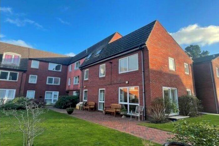 1 Bedroom Property To Rent In Homelands House, Ferndown, BH22