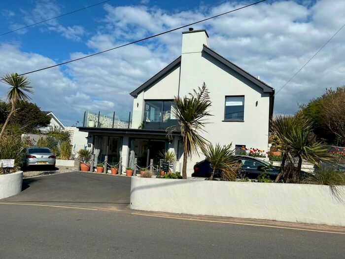 6 Bedroom Detached House For Sale In Lon Bridin, Morfa Nefyn, Pwllheli, Gwynedd, LL53