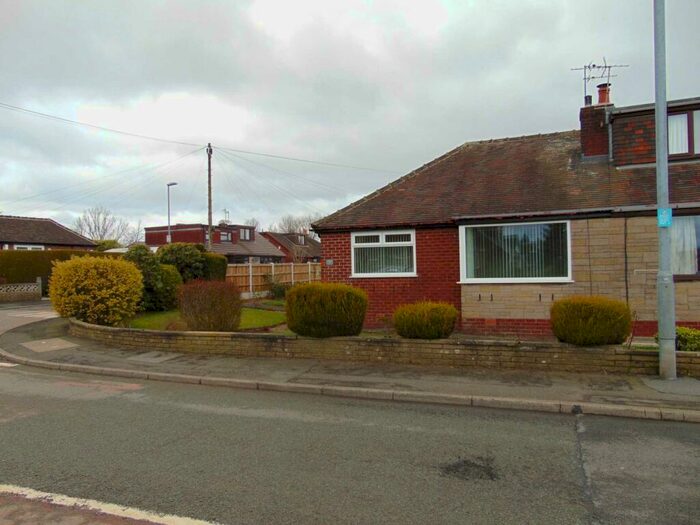 2 Bedroom Bungalow To Rent In Northdowns Road, High Crompton., OL2