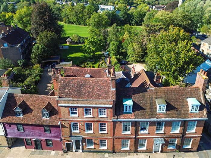 6 Bedroom Town House For Sale In West Street, Hertford, SG13