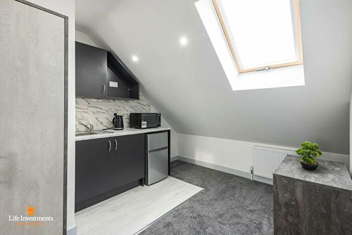 1 Bedroom House Of Multiple Occupation To Rent In Benn Street, Rugby, Warwickshire, CV22